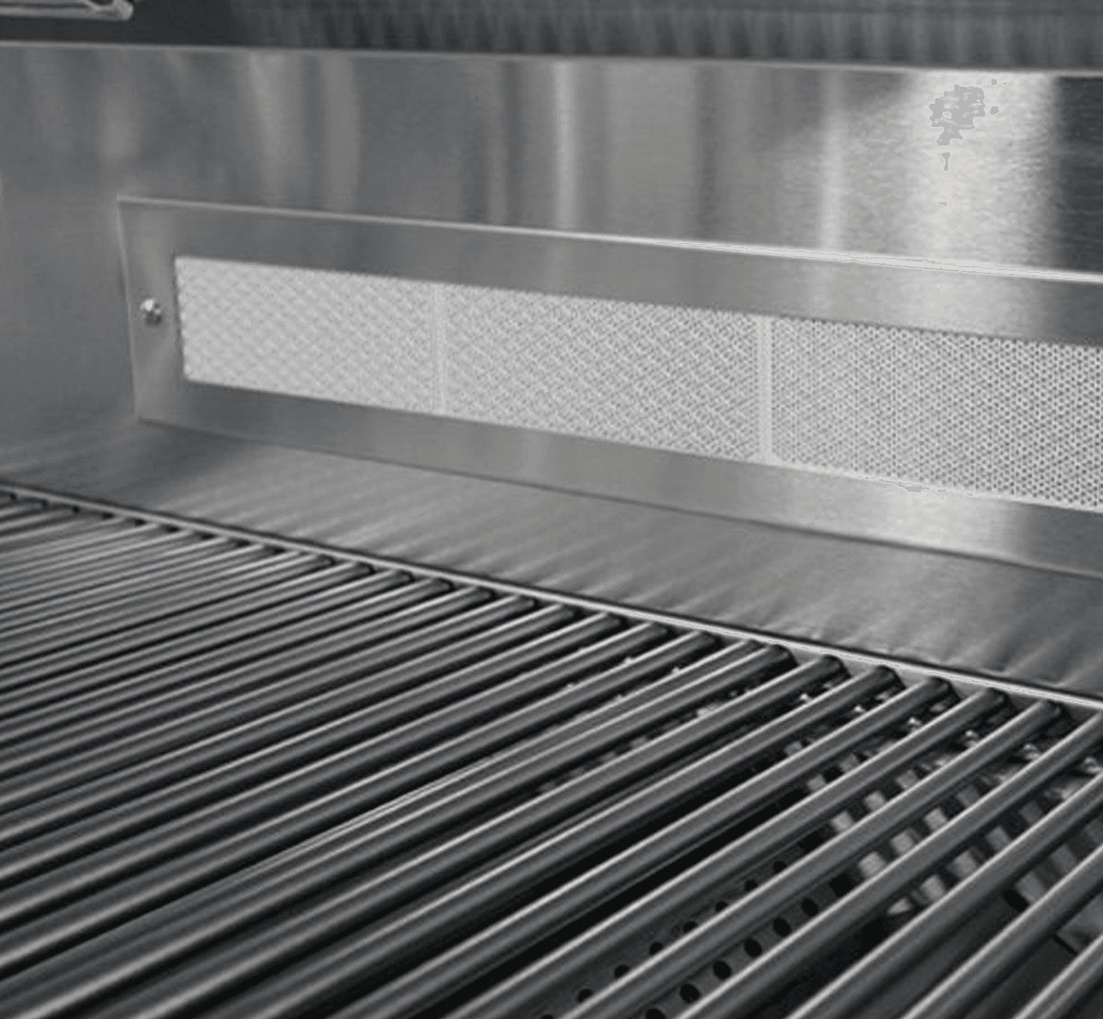 Broilmaster B-Series Deluxe 32-Inch Stainless Steel Freestanding Natural Gas Grill with Rear Infrared Burner - Marine Grade- BSB324MGN+BSACT32 - image 4