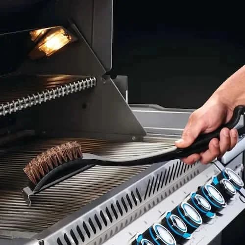 Napoleon Natural Fiber Grill Brush with Grid Scraper - 62053 - image 2