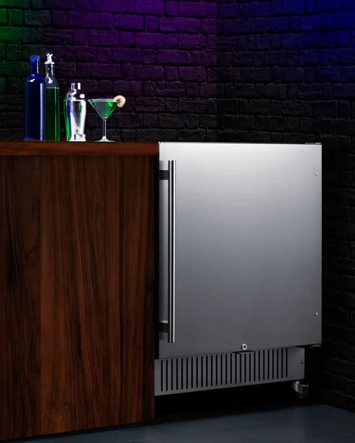 Summit 27-Inch Wide Mobile Refrigerator with One Door Stainless Steel - FF27BSSCAS - image 3