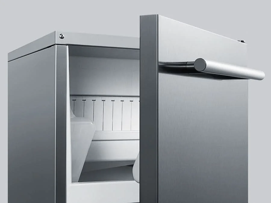 Summit - 62 lb. Clear Outdoor/Indoor Icemaker - BIM68OSGDR - image 5