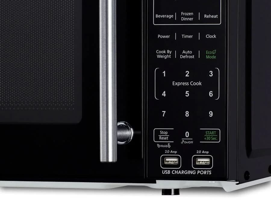 Summit - Compact Microwave with USB Ports and Allocator - SM903BSA1 - image 3