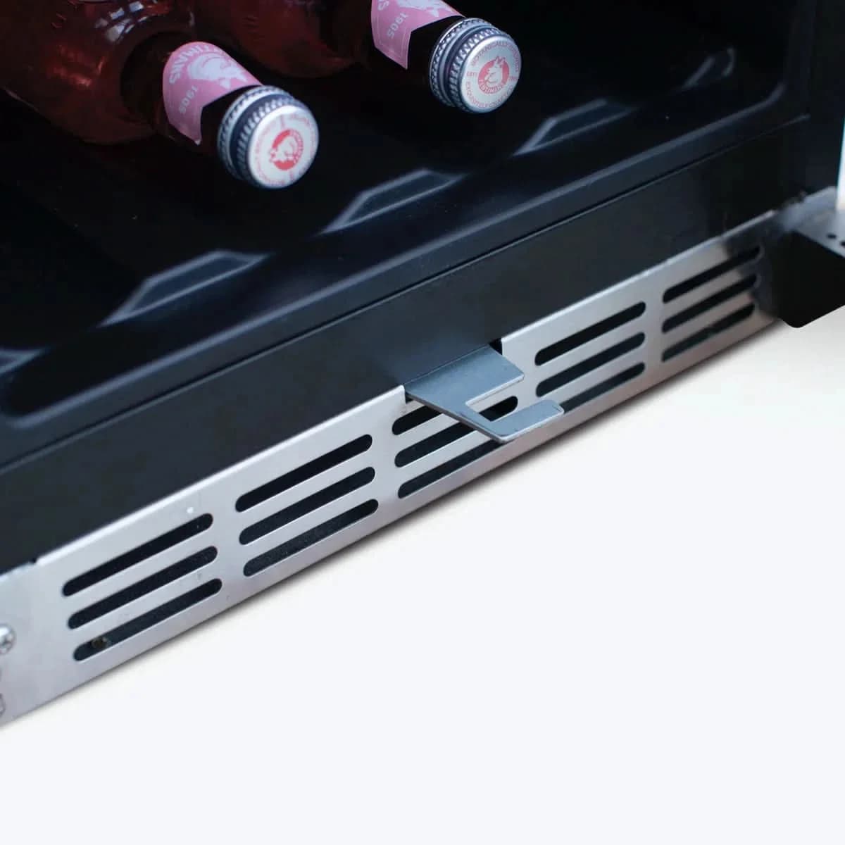 Summerset 15" Outdoor Rated Fridge W/Glass Door - RFR-15G - image 4