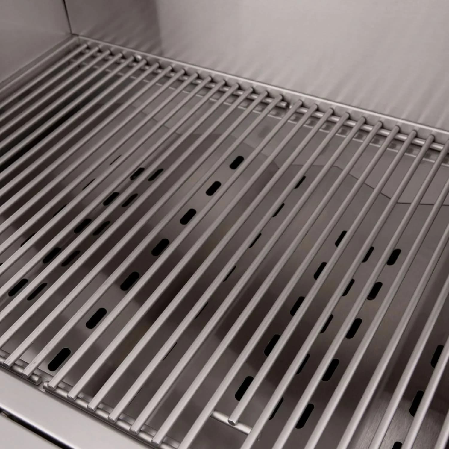 Summerset Builder - 30-Inch 2-Burner Built In Grill - Natural Gas (Ships as Natural Gas with Conversion Fittings) - SBG30-NG - image 3