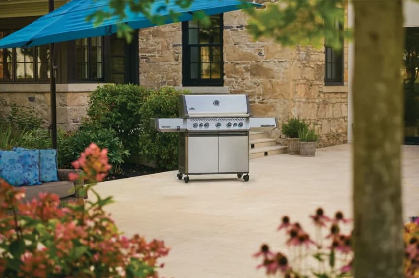 Napoleon Prestige® 665 RSIB with Infrared Side and Rear Burner 5 Burners NG- P665VRSIBNSS (Copy) - image 4