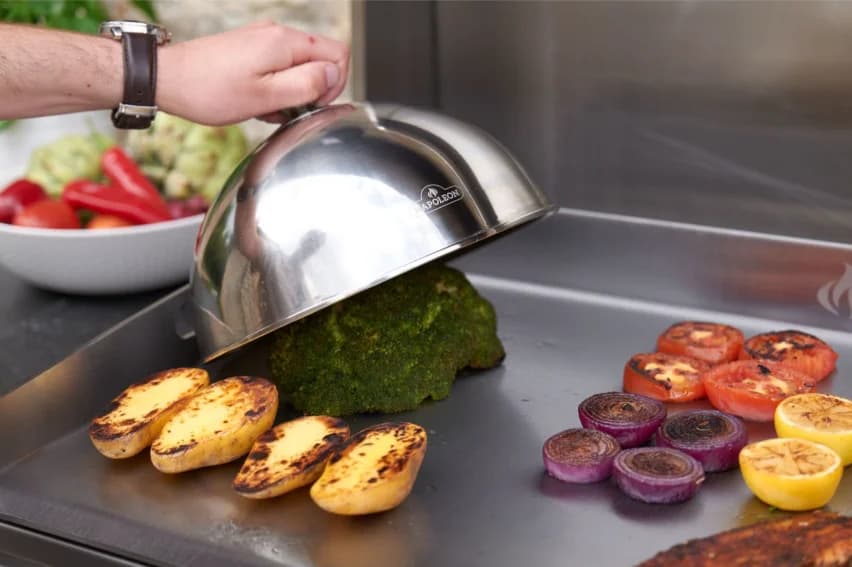 Napoleon Built-In 700 Series 32 Griddle Stainless Steel 2 Burners LP- BIG32FTPSS - image 5