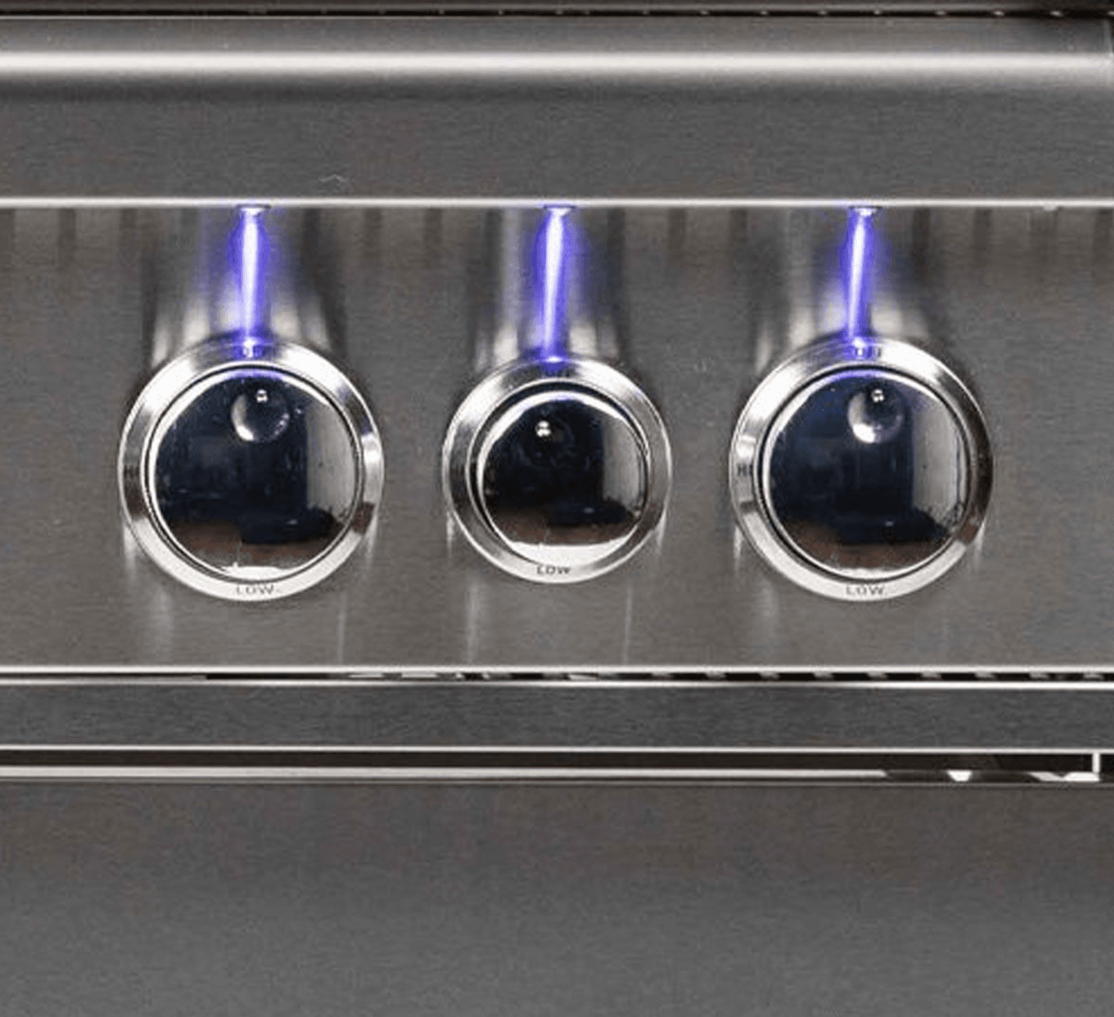 Broilmaster B-Series Deluxe 32-Inch Stainless Steel Freestanding Natural Gas Grill with Rear Infrared Burner - Marine Grade- BSB324MGN+BSACT32 - image 5