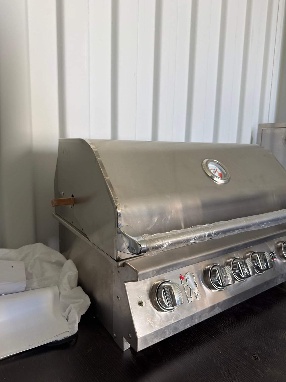 Lion L75000 32-Inch Stainless Steel Built-In Propane Gas Grill - 75623-OB (Open Box) - image 3